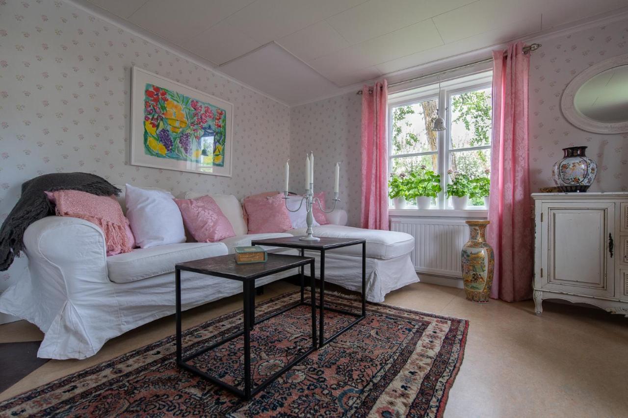 Söderköping Mangelgardens B&B المظهر الخارجي الصورة