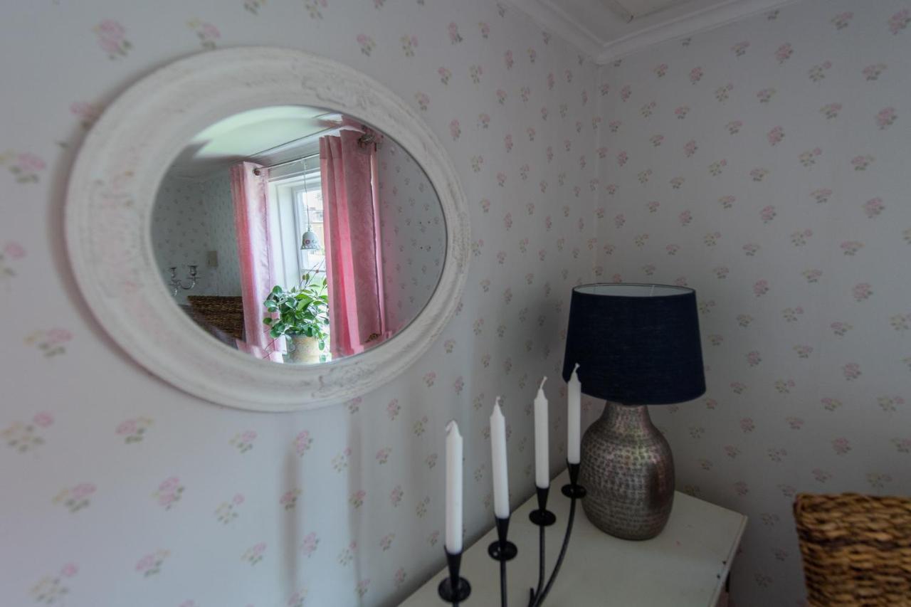 Söderköping Mangelgardens B&B المظهر الخارجي الصورة